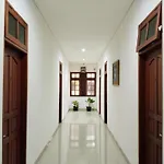 Dekuningan House