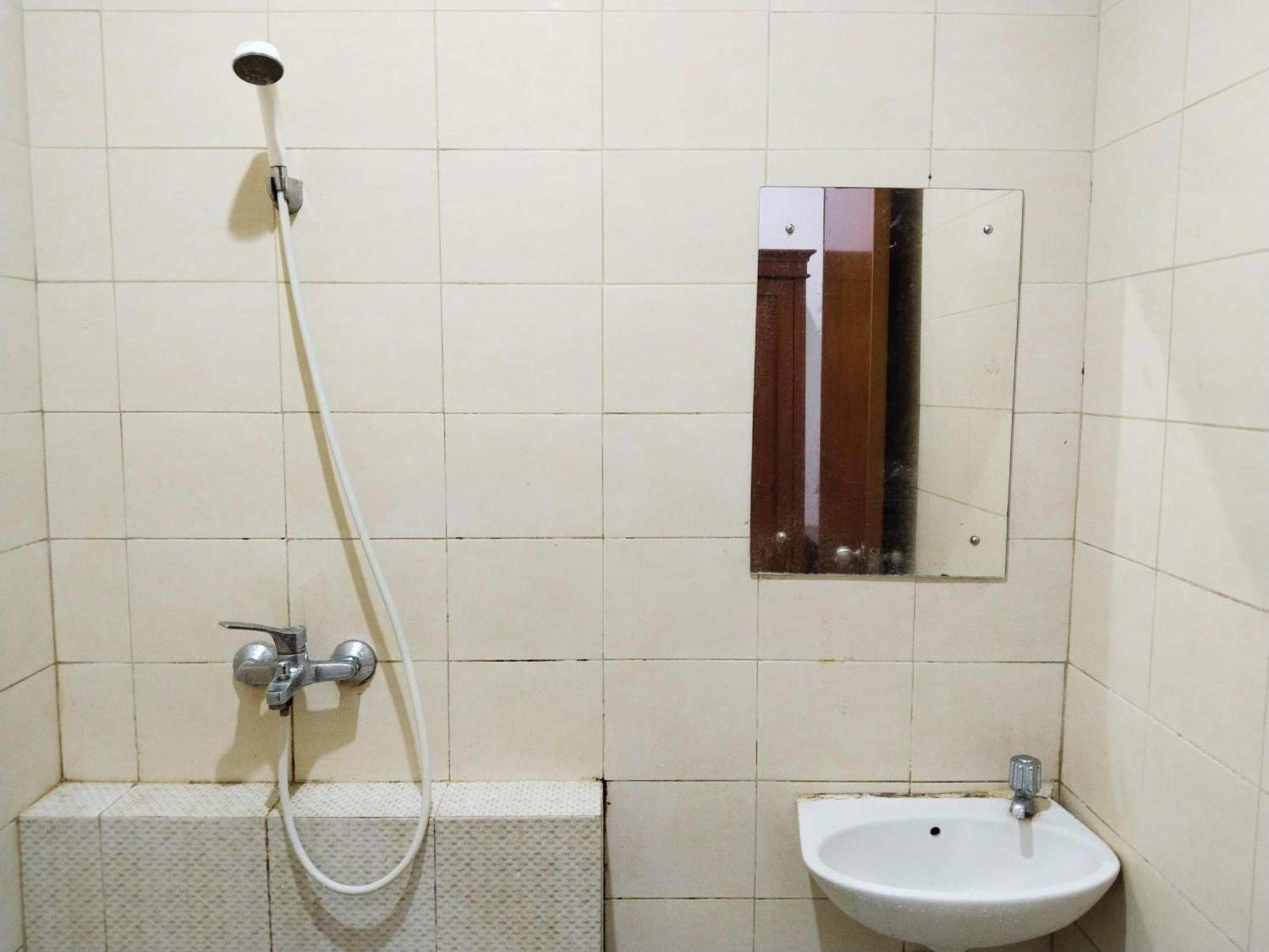 Guest house Dekuningan House Jakarta