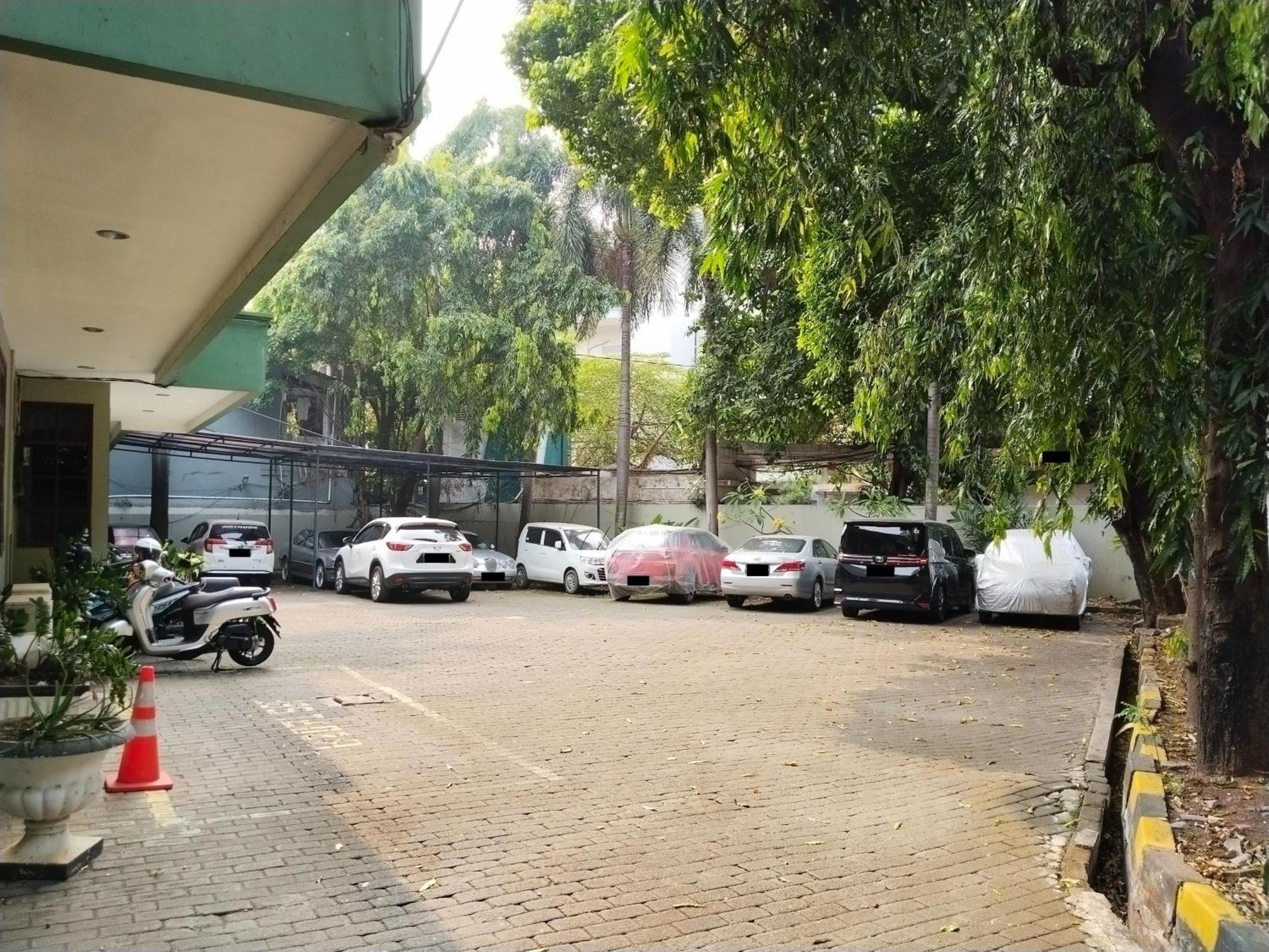 Dekuningan House Guest house